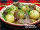Meat with new potatoes: a very tasty home-style treat