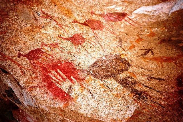 Rock painting of primitive people: what is behind it