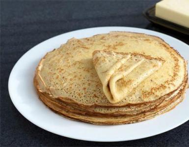 nalistniki ឆ្ងាញ់។  រូបមន្តនំផេនខេក។  Pancakes ដោយគ្មានទឹក។